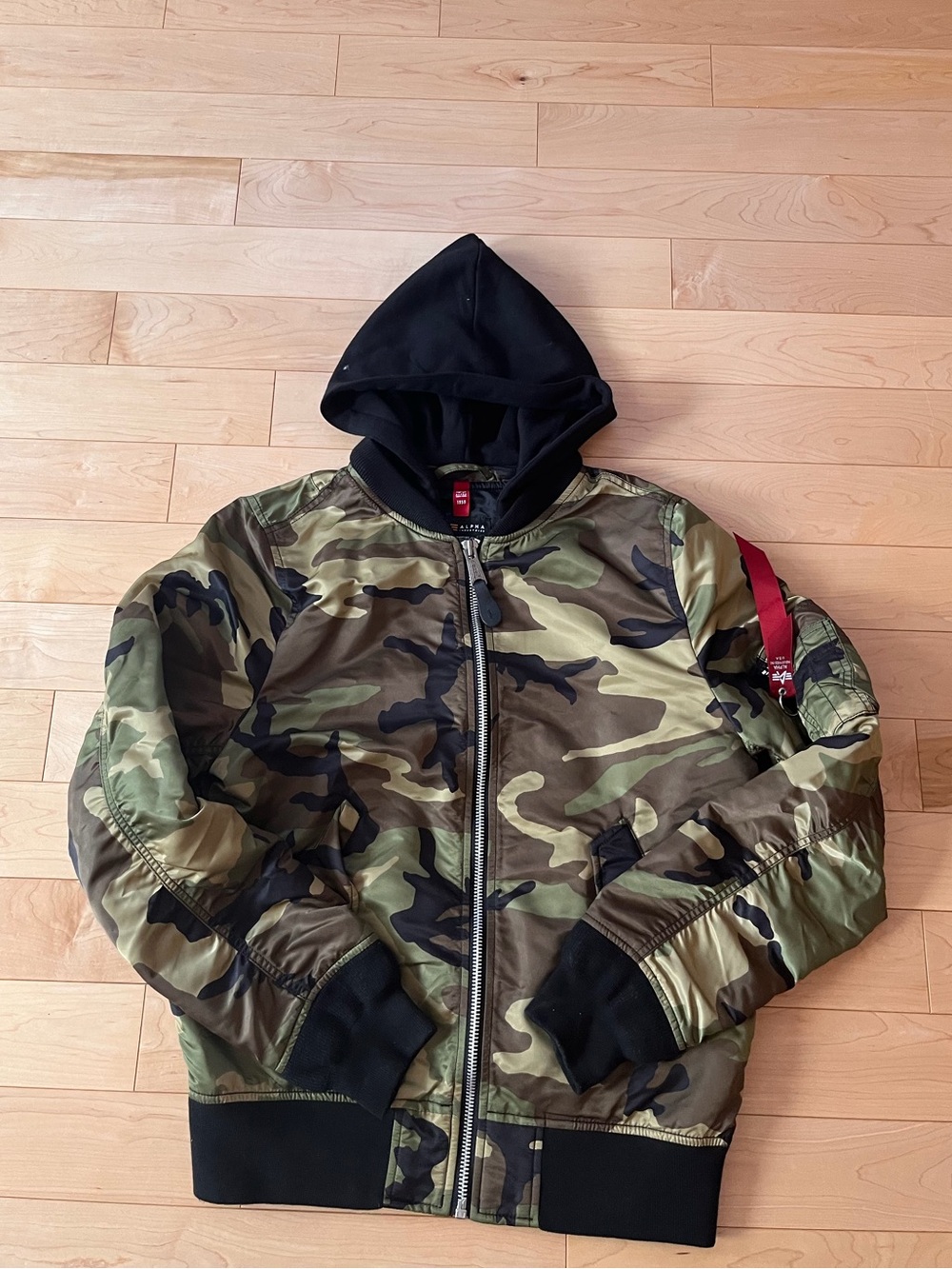 Alpha Industries Camo Jacket with Remove before flight tag - M